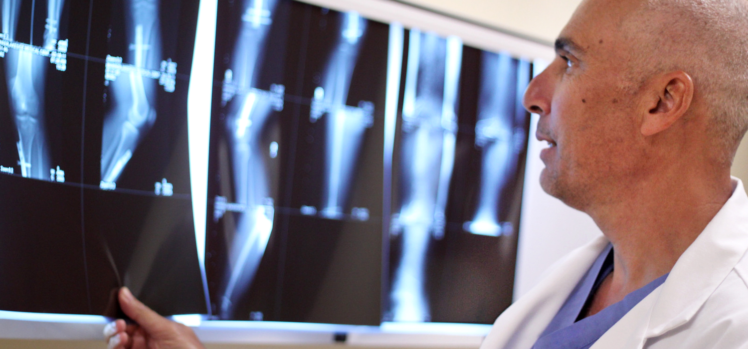 Dr. Jeffrey L. Kugler, MD, FAAOS.